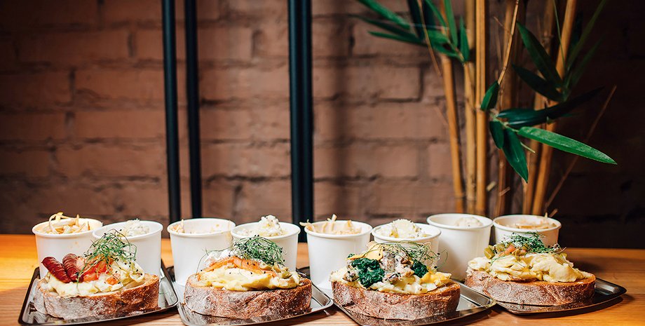 Фото: Naprosecco. Oyster & Co, Тори Торн