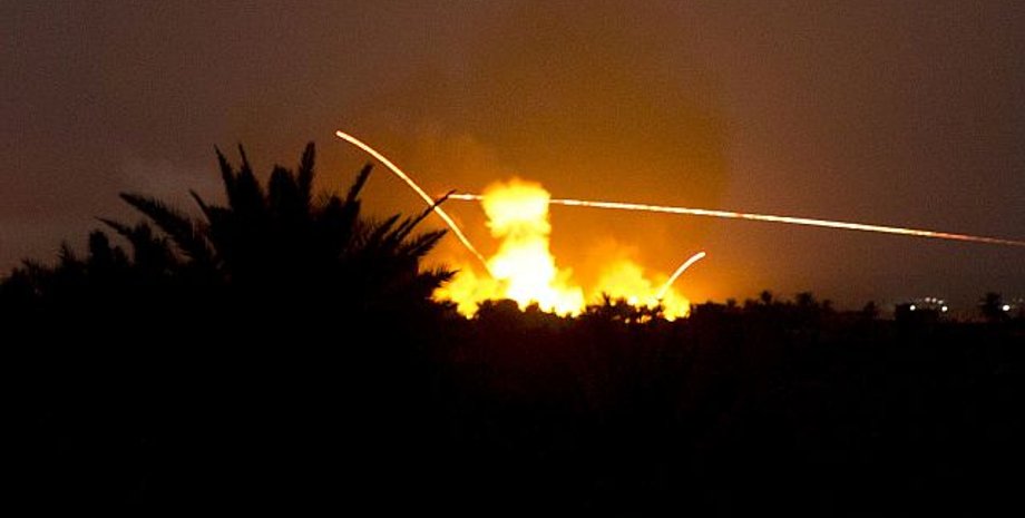 взрыв, ракеты