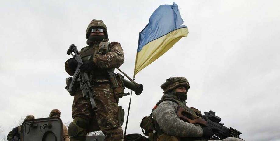Украинский военный, ВСУ, Силы обороны, армия Украины, война РФ против Украины