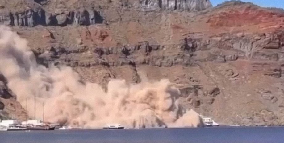 санторини оползень