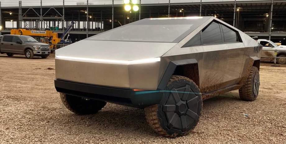 Tesla Cybertruck