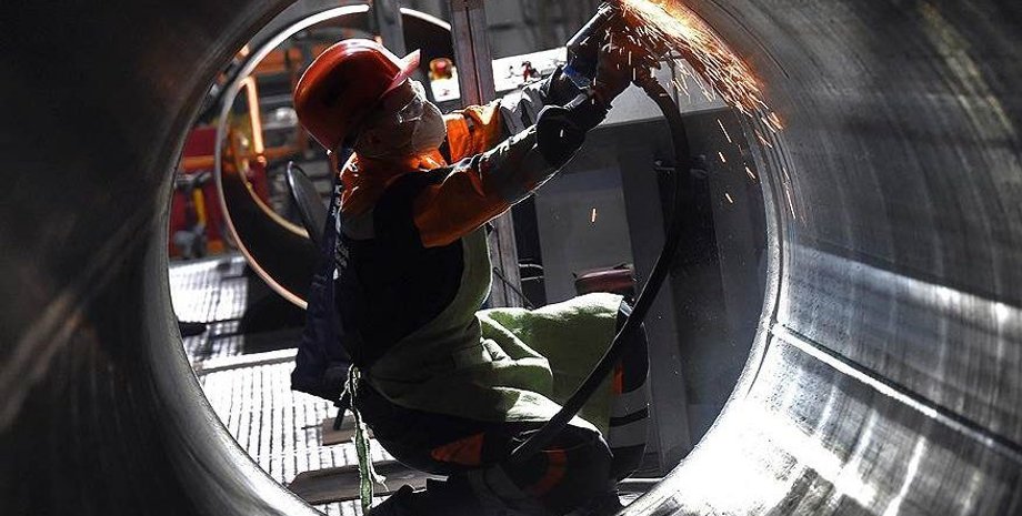 робота в Європі, робота на виробництві, трудові мігранти