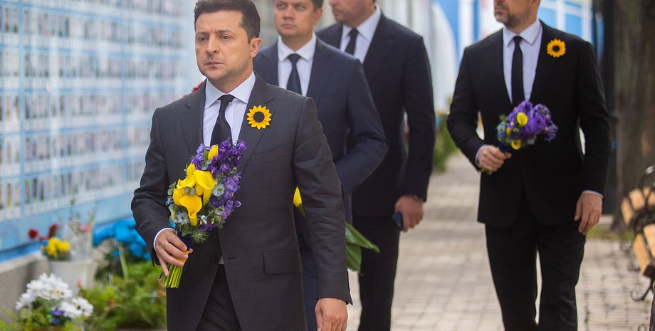 Зеленский, Ермак, Шмыгаль в День памяти защитников Украины