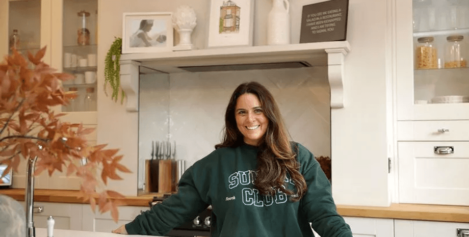 Подружжя знайшло потаємну кімнату, ремонт у будинку, новий будинок, подружжя купило новий будинок, будинок з історією, секретна кімната