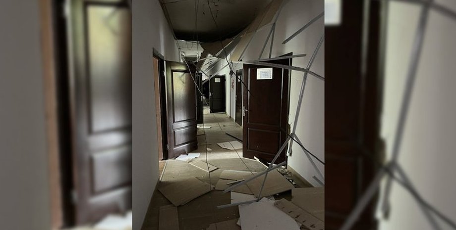 Чернігівська політехніка, Чернігів, обстріл, війна в Україні, фото