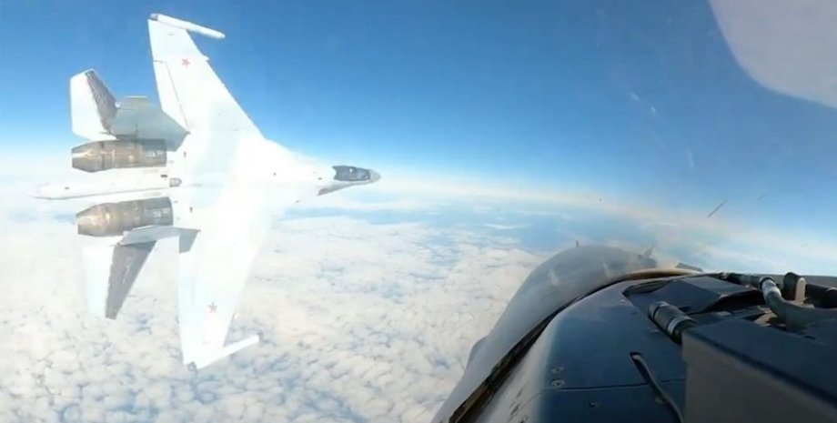 російський винищувач