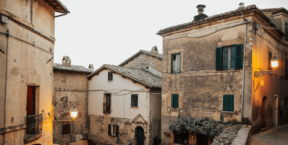 Бубинок в Італії, житло