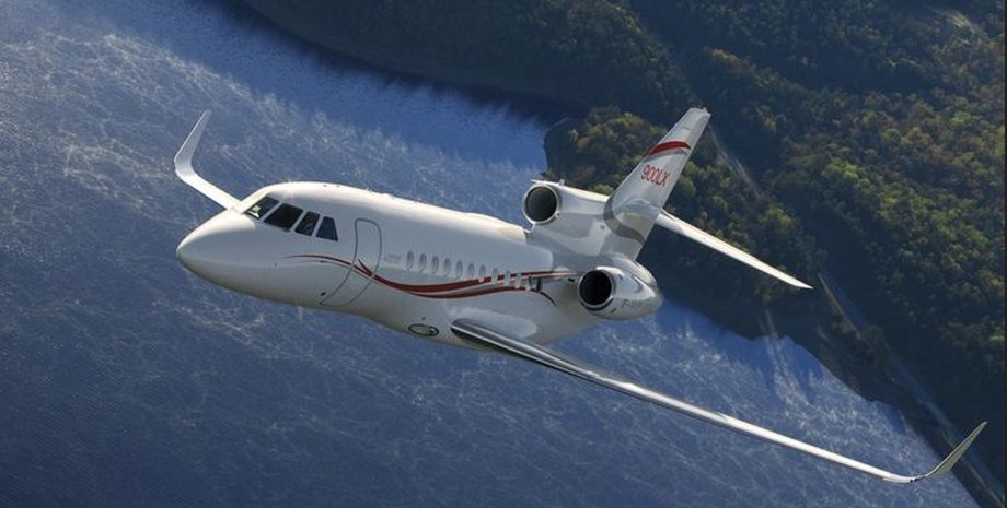 Урсула фон дер Ляєн була на борту Dassault Falcon 900LX