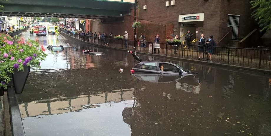 лондон, потоп, автомобілі, дощ, фото
