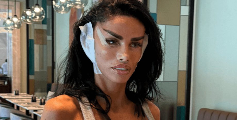 Кэти Прайс легла под нож