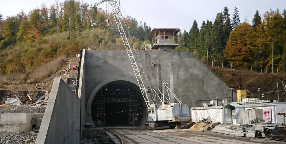 Фото: Антон Усов, Facebook