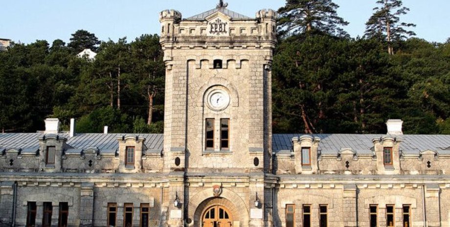 Винзавод "Массандра", крым, завод