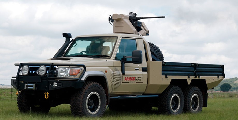 Toyota Land Cruiser 70, шестиколісний Toyota Land Cruiser, тюнінг Toyota Land Cruiser