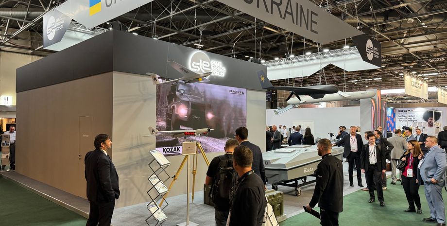 Дрон REX, дрон Punisher, Eurosatory 2024, ARMADRONE