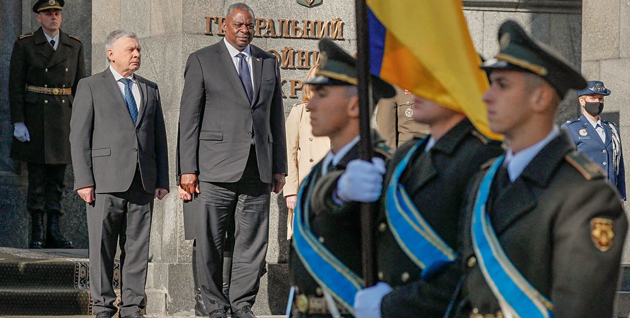 Андрей Таран, Ллойд Остин