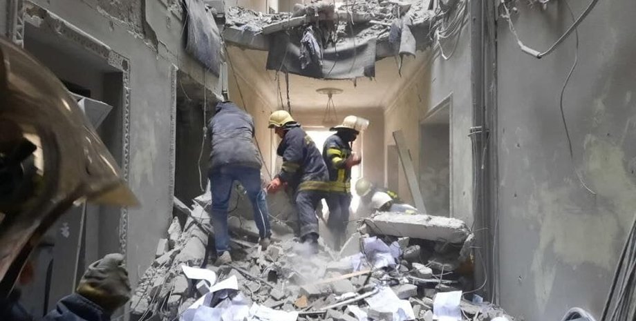 спасатели, гсчс, спасатели харьков, гсчс харьков, разрушенные здания харьков