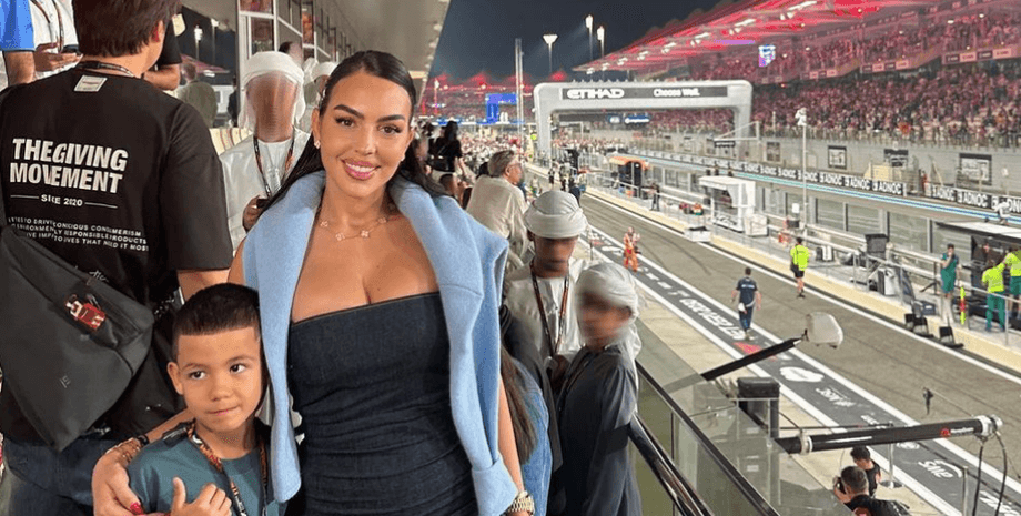 Джорджина Родригес, невеста криштиану роналду, матео, сын роналду, абу-даби формула 1, роналду дети