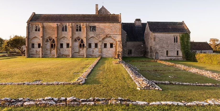 аббаство Мучелні