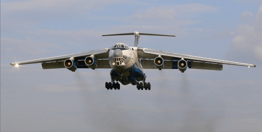 Самолет ИЛ-76