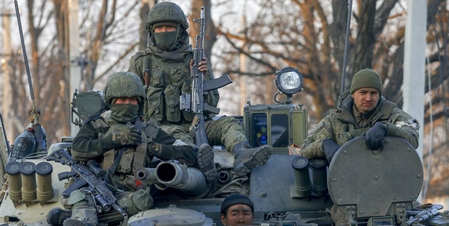 російські військові, україна військові