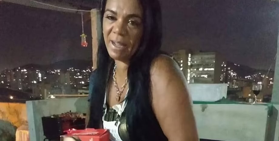 Женщина, бразильянка, отравили женщину, отравленный шоколад, умерла в день рождение