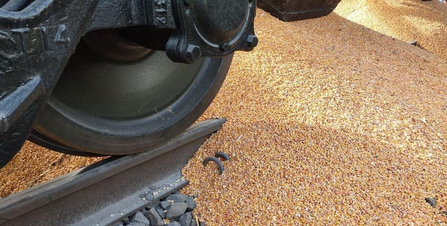 кукурудза, вагон, розсипане зерно