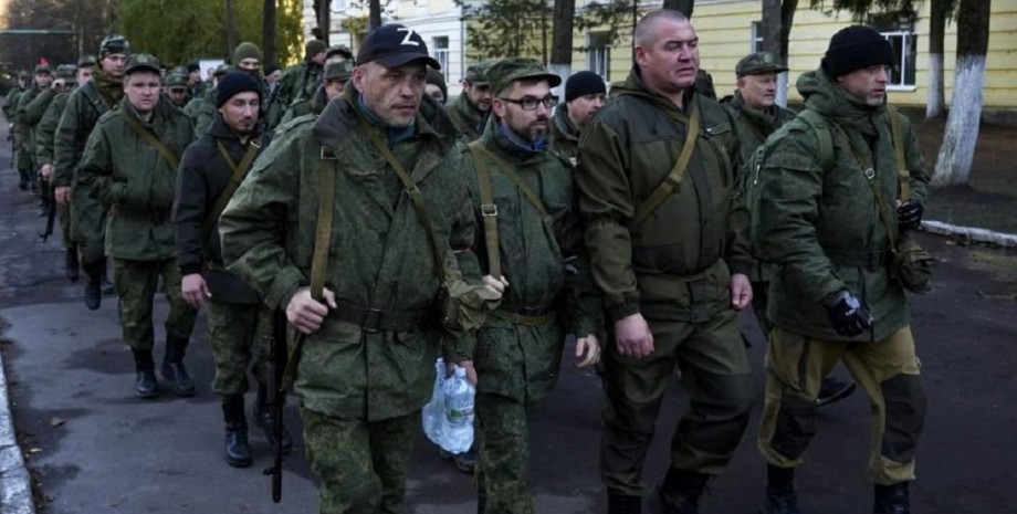 En raison de la longue adoption de la loi sur la mobilisation, l'Ukraine a perdu...