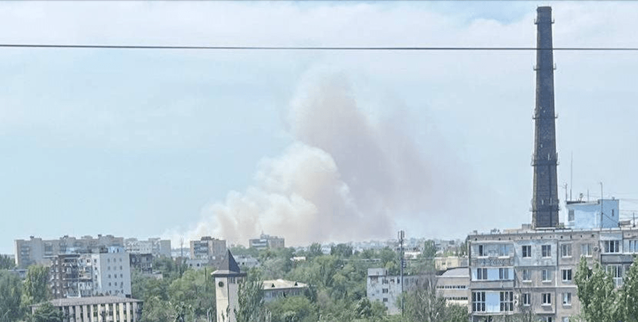 Взрывы Мариуполь, взрывы в Мариуполе, взрывы, обстрел, обстрел Мариуполь, аэропорт Мариуполь, аэродром Мариуполь, прилет Мариуполь