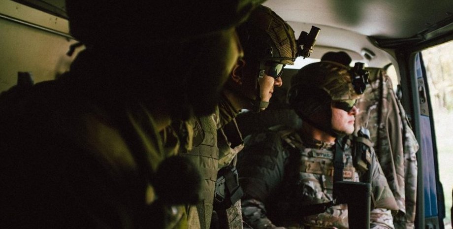 Андрій Хливнюк, ЗСУ, Сили оборони, співак