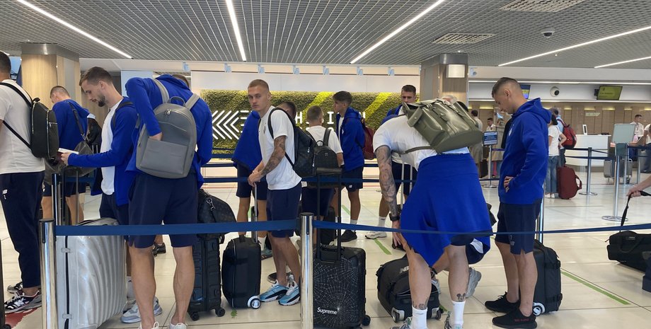 "Динамо" в аэропорту Стамбула.