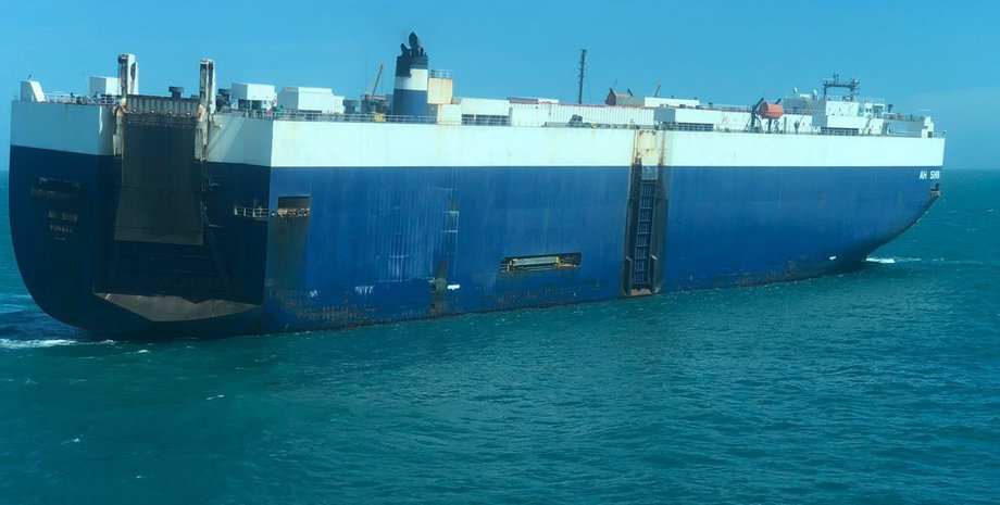 Судно, Авто, Автомобілі, В'єтнам, Пожежа, Chery, Електромобілі, Ah Shin, Інцидент