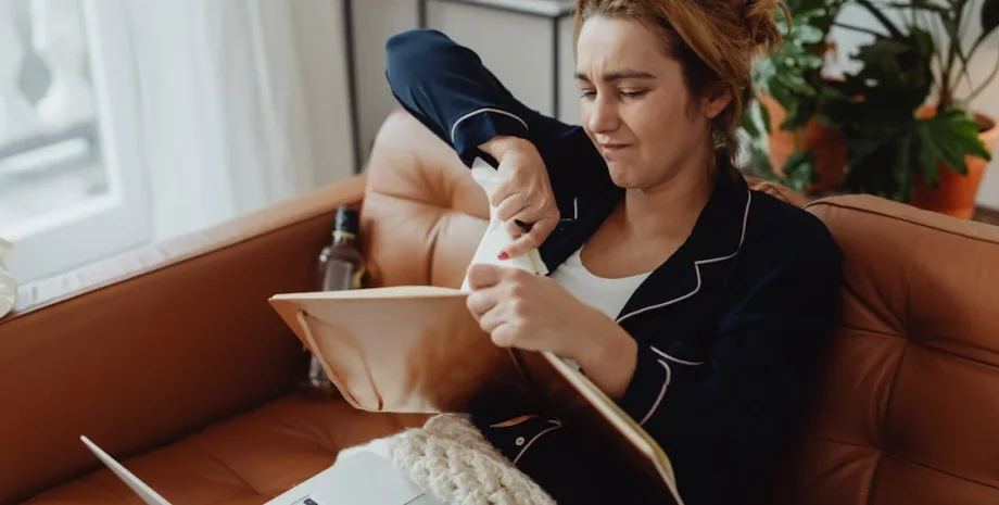 гнев, контроль, ученые, исследования, наука, запись, бумага, влияние, эмоции, злость, заметки, эксперимент, метод