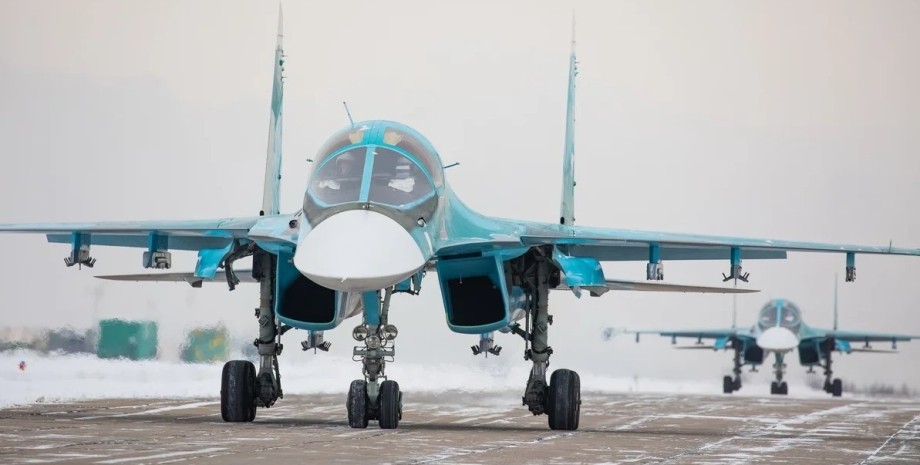 самолет Су-34