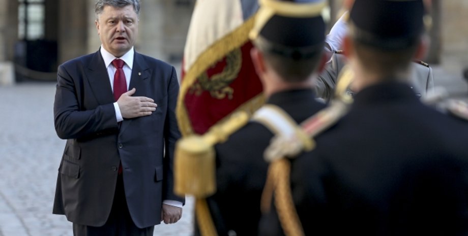 Петр Порошенко во Франции / Фото пресс-службы президента