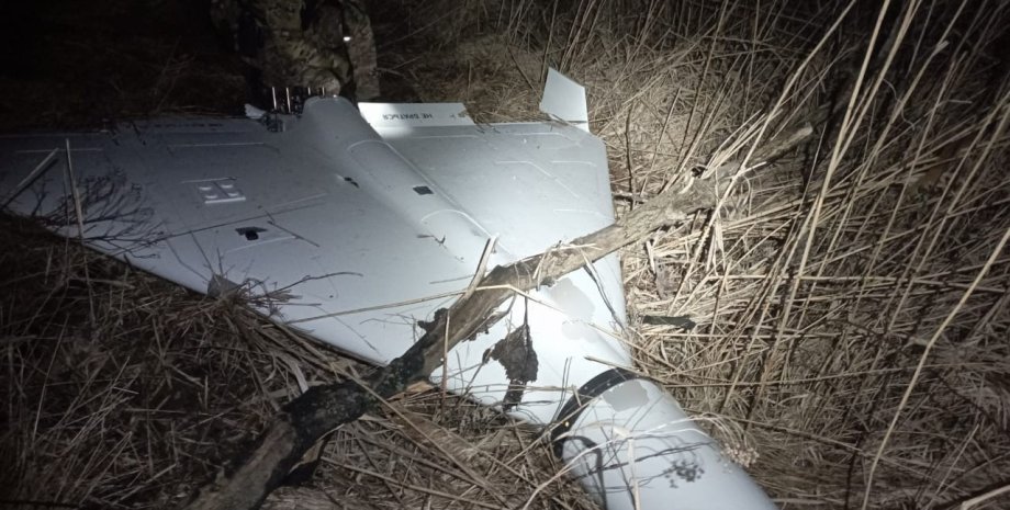 Russia, as reported in the Air Force, released 27 shock drones at night. Almost ...