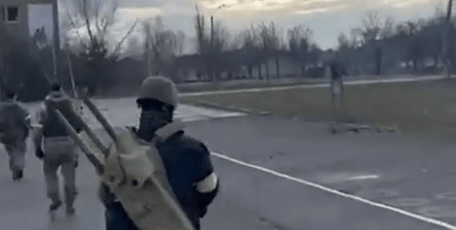 Миколаїв, аеродром, бій, Кім, оборона