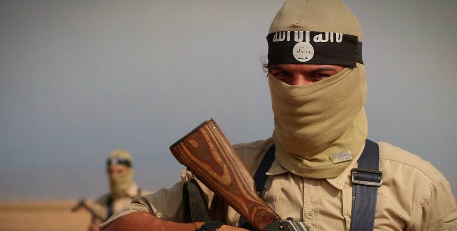 Боевик ИГИЛ / Фото: en.whaatsnew.com