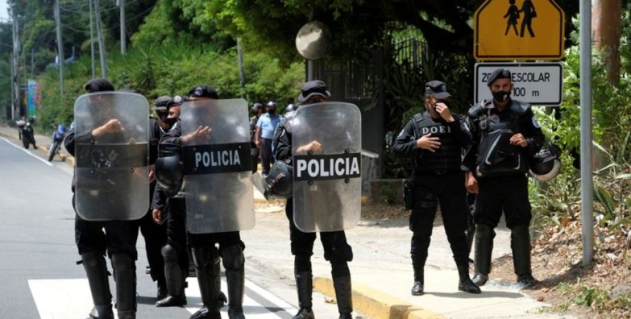 Полиция на Кубе