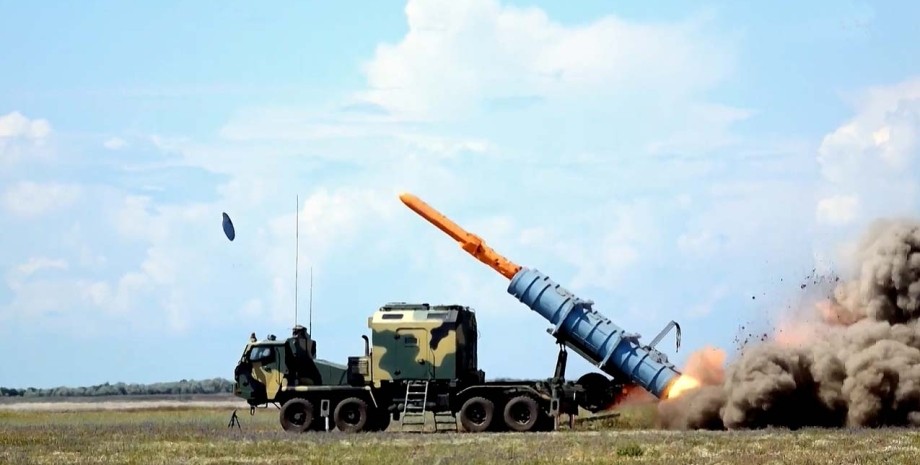 РК-360МЦ "Нептун" ЗСУ РК Нептун, ЗСУ Нептун, ЗСУ крилата ракета, ЗСУ удар по Криму, ЗСУ Крим, ЗСУ Севастополь, ЗСУ Євпаторія, ЗСУ Кримський міст, Крим вибухи