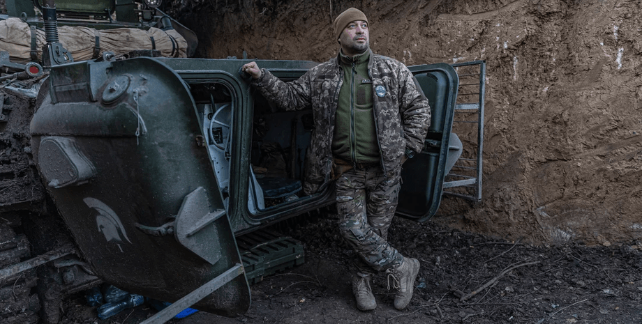 Командир экипажа БМП, гризли,