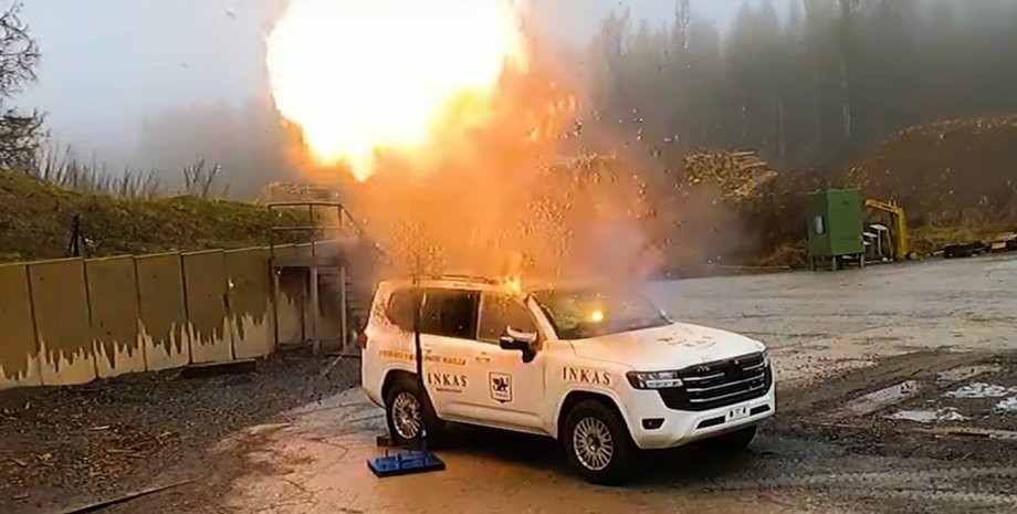 Toyota Land Cruiser Inkas, Toyota Land Cruiser 300, Toyota Land Cruiser, броньований Toyota Land Cruiser