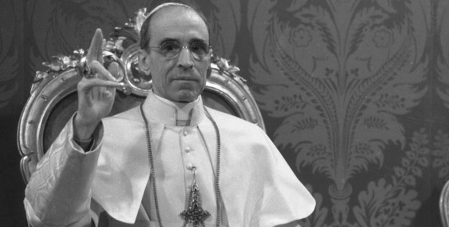 папа Пій XII