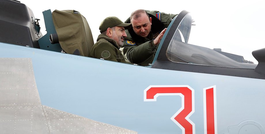 Армения передала России Су-30