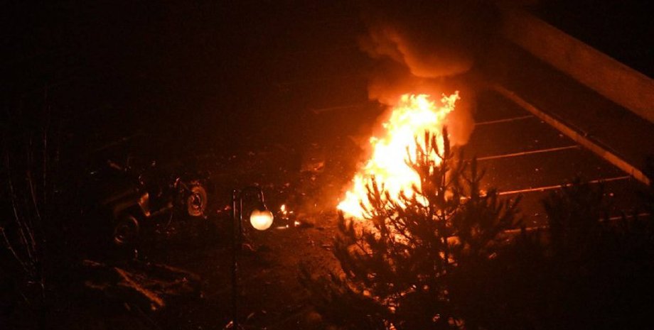 Вибух Донецьк сьогодні теракт ДНР Будинок уряду УАЗік Донбас