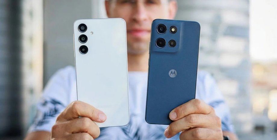 Телефони Samsung та Motorola