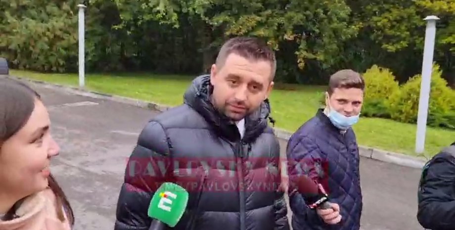 Арахамия заявил, что отставку Разумкова не будут обсуждать в Трускавце