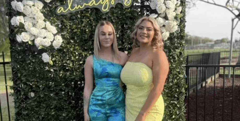 Подруги на свадьбе