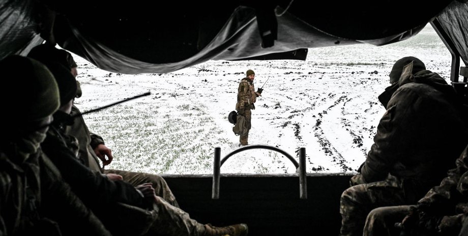 бійці зсу, військові, військовослужбовці, солдати