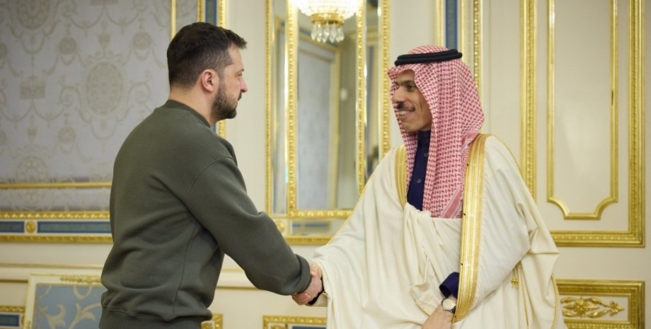 Фейсал бін Фархан Аль Сауд, саудівський принц, саудівська аравія, владимир зеленський, андрей ермак, гуманітарна допомога, допомога українці