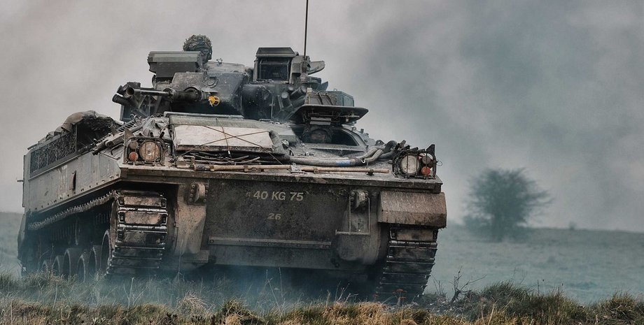 бронемашина Warrior